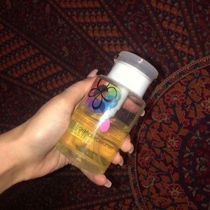 liquid beauty blender cleaner